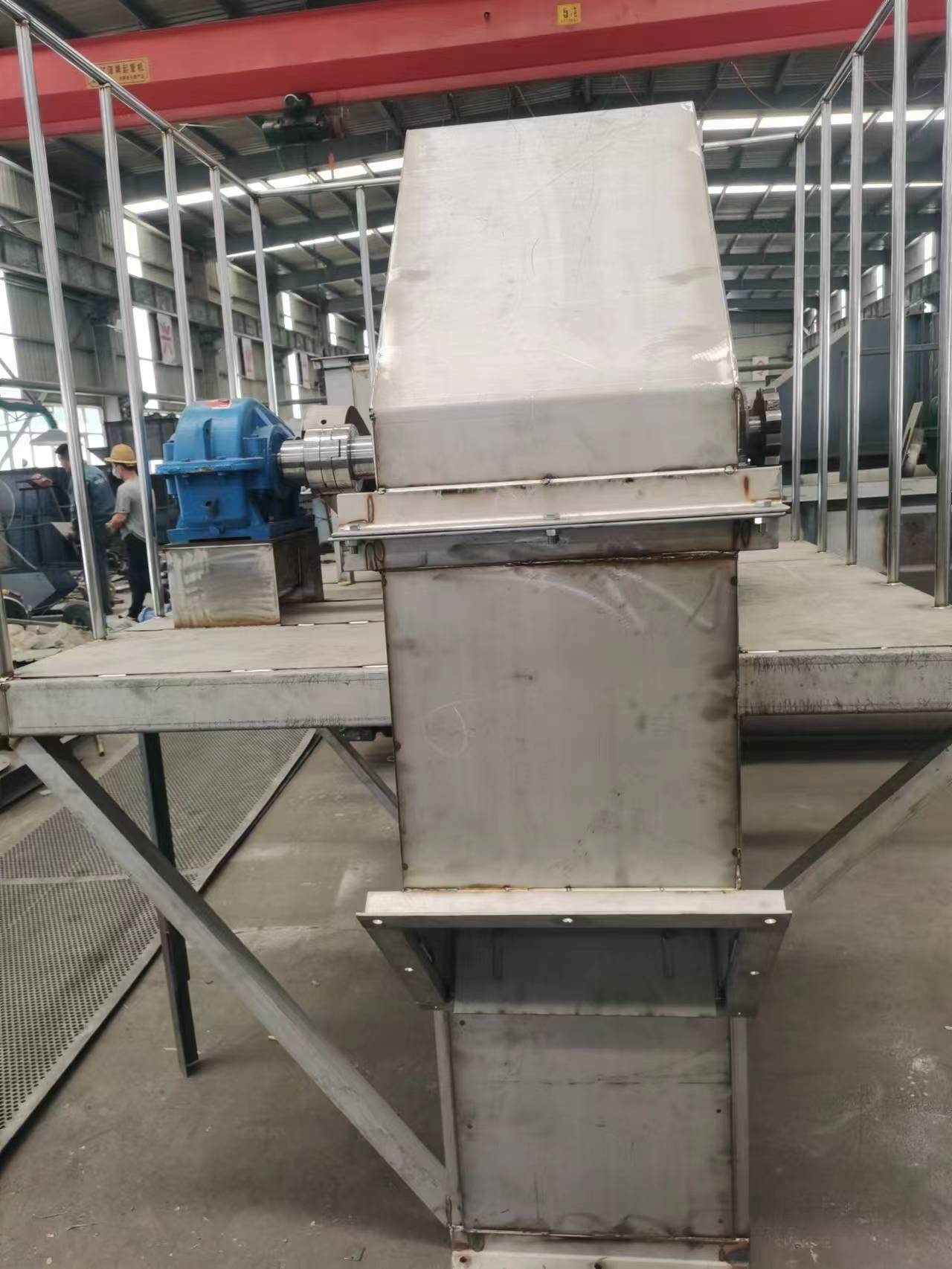 Z型提升機如何防止鏈條脫齒？ (提升機使用視頻)